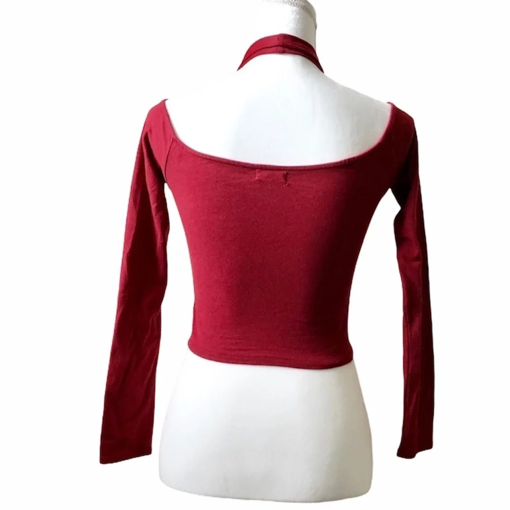 Heart & Hips Long Sleeve Choker Cut Out Crop Top Women’s Small - Picture 3 of 8